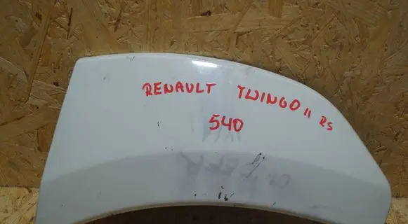 Renault Twingo II Front arch trim 8200713940