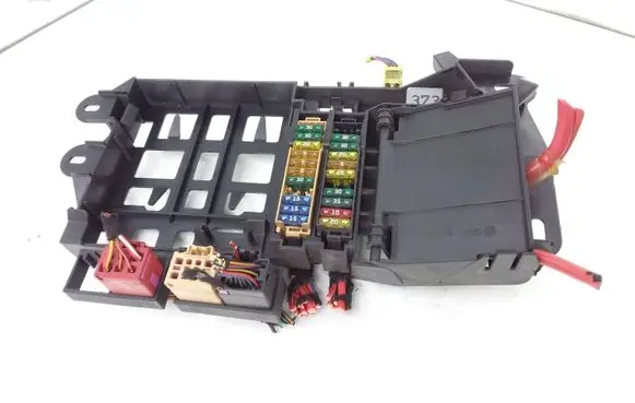 Audi A6 S6 C6 4F Fuse module 4F0971845