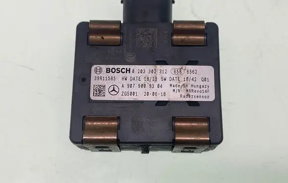 Mercedes-Benz Sprinter W907 W910 Distronic sensor radar A9079009304 0203302312 39R11585