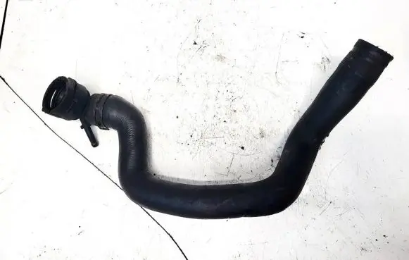 Volkswagen Golf V Engine coolant pipe/hose
