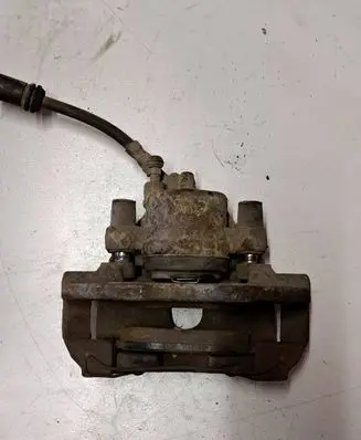 Ford Focus Front brake caliper 11810257012