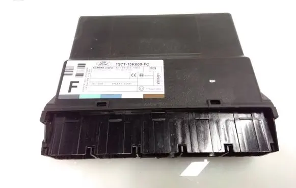 Ford Focus Comfort/convenience module 1S7T15K600FC 5WK48730E