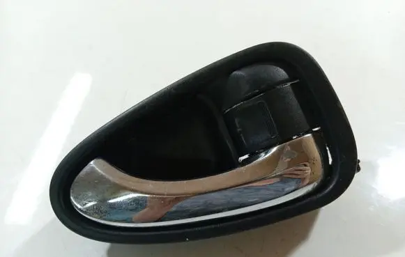 Toyota Avensis T270 Rear door interior handle 6920505051 69205-05051
