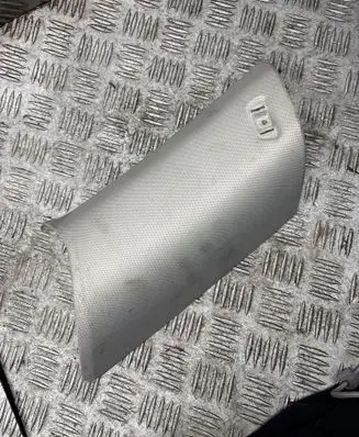 BMW 5 G30 G31 G38 (C) pillar trim 7385488