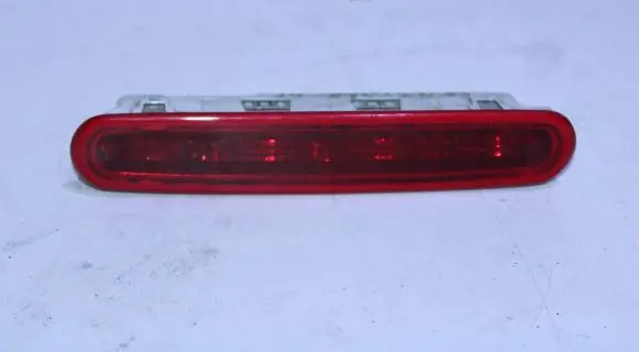 Fiat Doblo Third/center stoplight