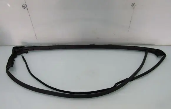 Honda e:Ny1 Rubber seal rear door 