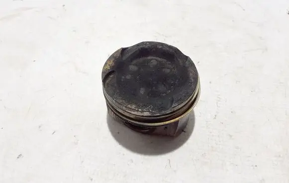 Dacia Duster II Piston with connecting rod 120A16592R