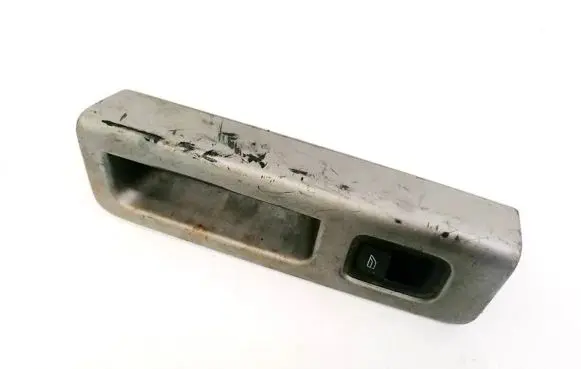 Volvo V50 Electric window control switch
