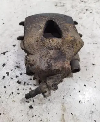 Skoda Yeti (5L) Front brake caliper