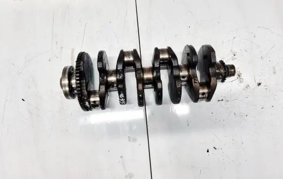 Volkswagen Golf IV Crankshaft 038105189B