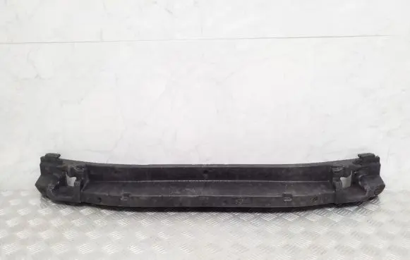 Front bumper foam support bar