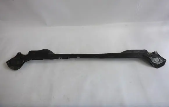 Ford Kuga II Front strut bar 