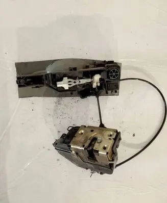 Renault Megane II Front door lock 1309052152V1