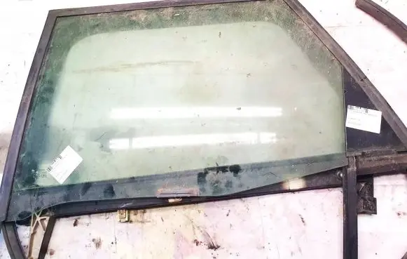 Audi A4 S4 B6 8E 8H Rear door window glass 