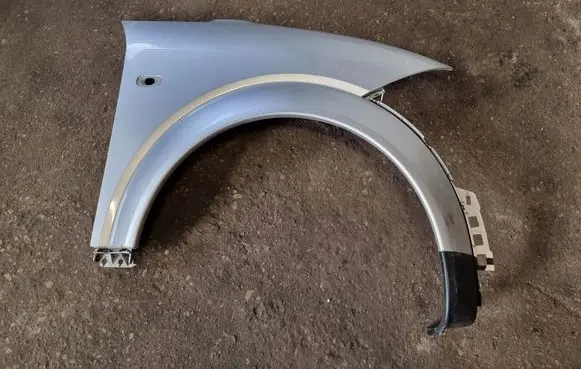 Audi A2 Fender 8Z0821022C