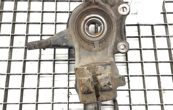 Peugeot 2008 I Front wheel hub spindle knuckle