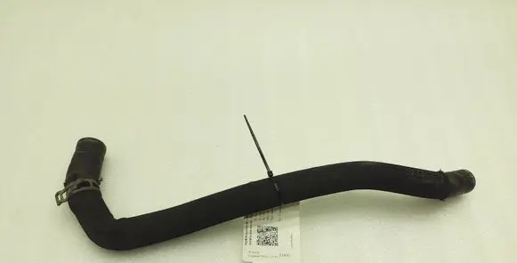 Porsche Cayenne (92A) Engine coolant pipe/hose 7P5121051D