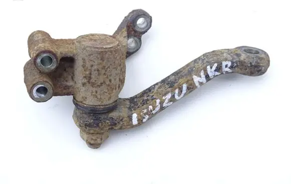 Isuzu N Series Steering tie rod boot 