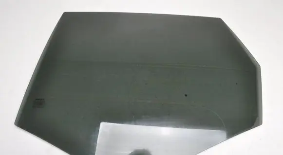 Volvo S90, V90 Rear door window glass 