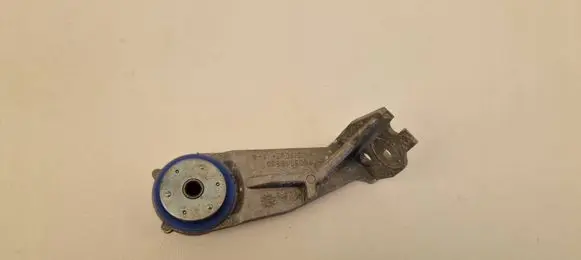 Citroen Berlingo Radiator mount bracket 9803778880