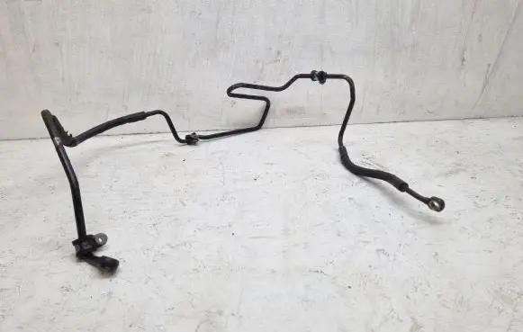Volkswagen Golf IV Power steering hose/pipe/line