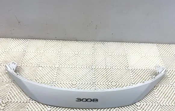 Peugeot 3008 II Front grill 9836793177