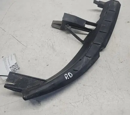 Renault Scenic II - Grand scenic II Front bumper mounting bracket 8200183758
