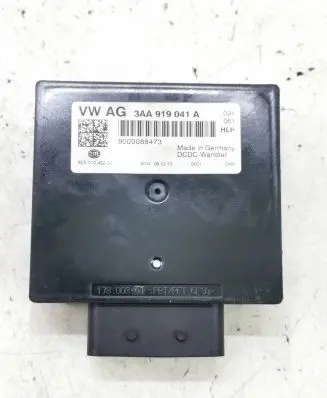 Volkswagen Touran II Power management control unit 3AA919041A 9000088473 1S01045220