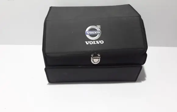 Volvo C40 Glove box