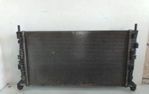 Ford Focus Coolant radiator