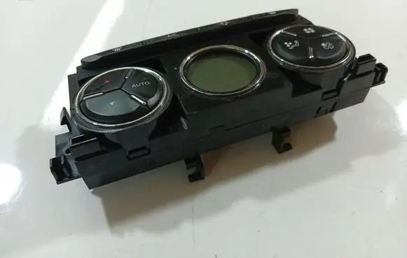 Citroen DS3 Climate control unit 400010001