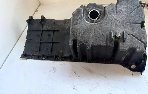 BMW 7 E65 E66 Oil sump 7801365