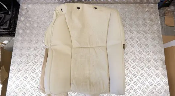Lexus LS 460 - 600H Rear seat 8751050880 8751050880C
