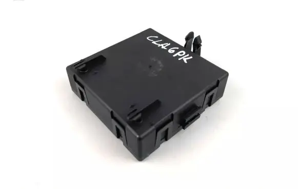 Mercedes-Benz CLA C117 X117 W117 Door control unit/module A1669000318