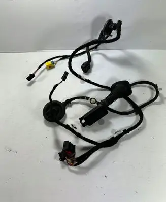 Audi Q5 SQ5 EUR ISO radio connector 
