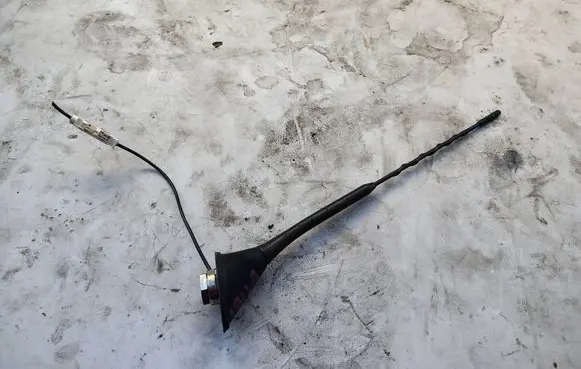 Seat Ibiza IV (6J,6P) Aerial GPS antenna 