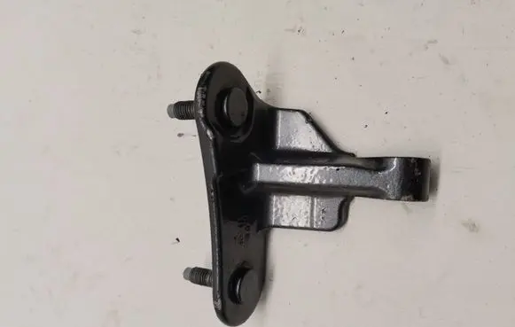 Mercedes-Benz GLE (W166 - C292) Rear door lower hinge 411607