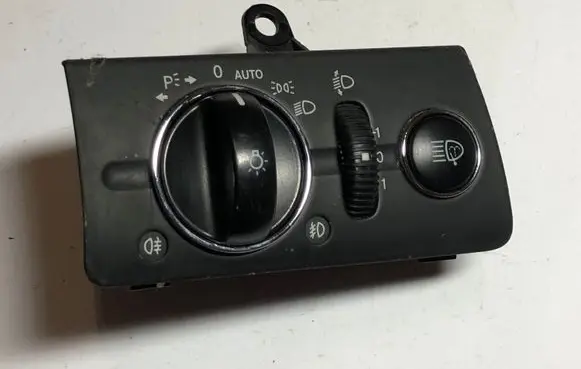 Mercedes-Benz E W211 Light switch 2115451004 04056039