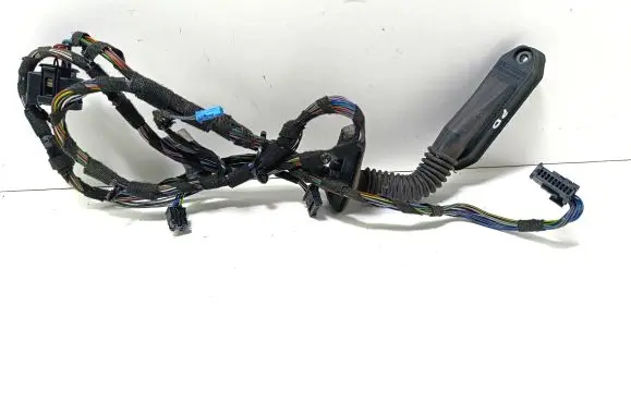 BMW 1 E81 E87 Front door wiring loom 6947102