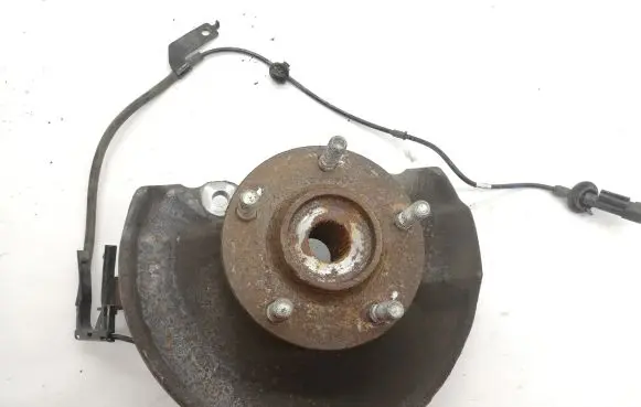 Mitsubishi Outlander Front wheel hub