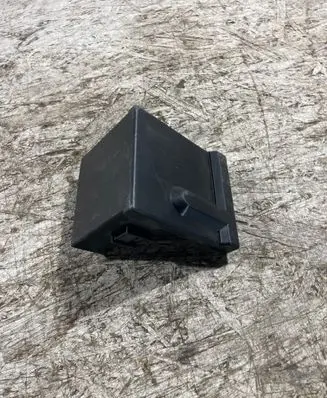 Mercedes-Benz C W205 Fuse box cover 7171454130
