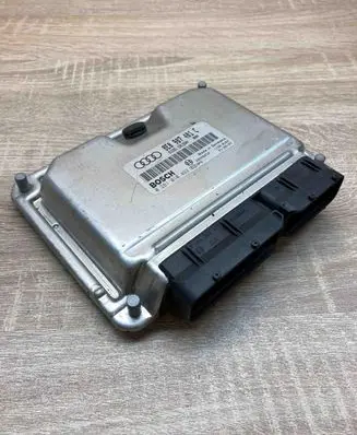 Audi A4 S4 B6 8E 8H Engine control unit/module ECU 8E0907401C 0281010493