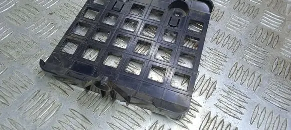 Audi TT TTS Mk2 Other engine bay part 8J0906329A