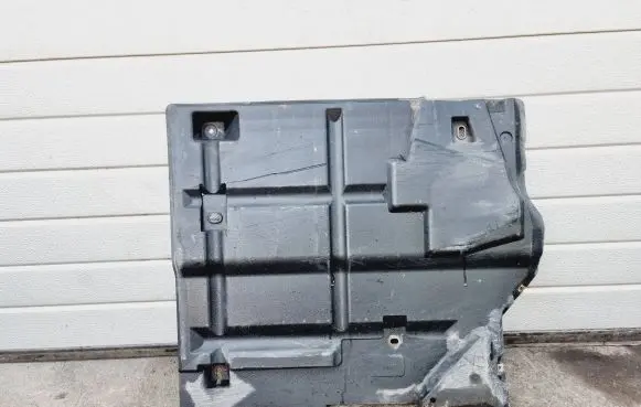 Ford S-MAX Front underbody cover/under tray 6M2111133AE 6M2111133
