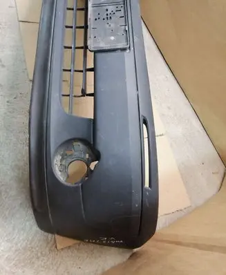 Nissan Kubistar Front bumper 8200186284