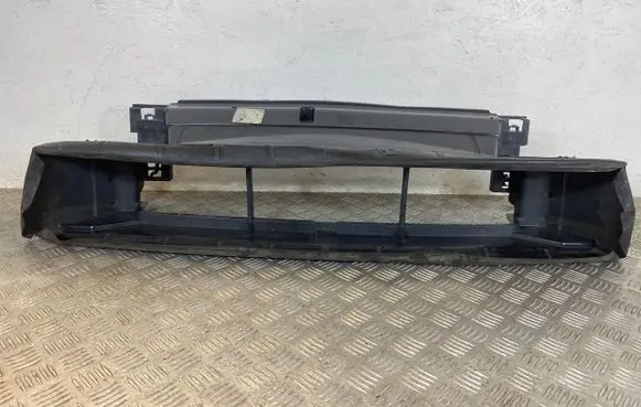 Opel Vivaro Intercooler air channel guide 93866584