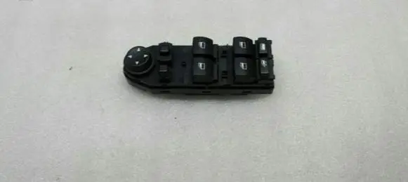 BMW M6 Electric window control switch 61318029902