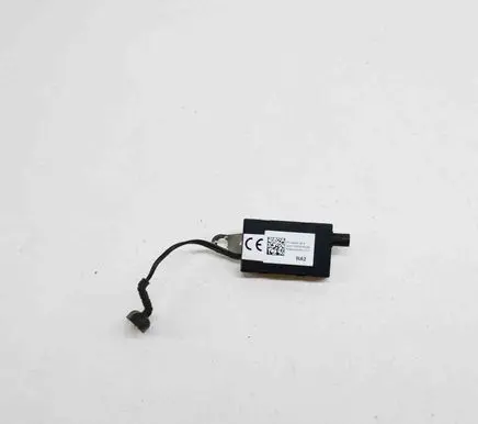 Tesla Model X Aerial antenna amplifier 144894700B