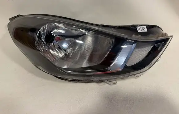 Hyundai i10 Headlight/headlamp 92102K7000