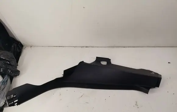 Porsche Macan (95B) Rear sill trim cover 95B867767F